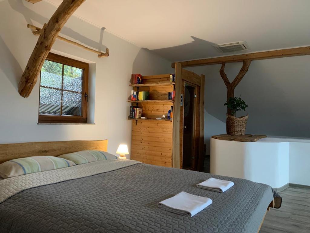 Zerko Holiday Home - Vineyard Chalet With Sauna And Jacuzzi Free Mirna Екстер'єр фото