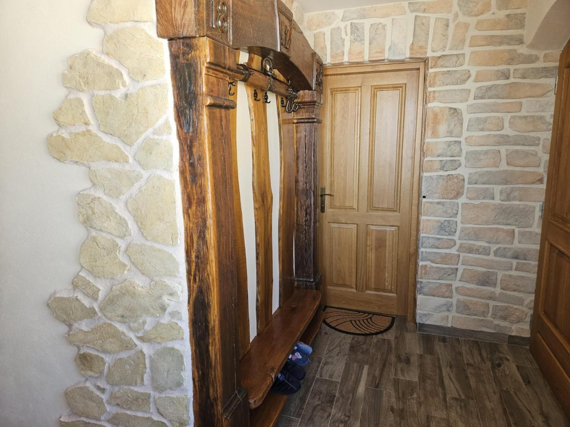 Zerko Holiday Home - Vineyard Chalet With Sauna And Jacuzzi Free Mirna Екстер'єр фото